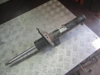 амортизатор передний правый Skoda Superb 3 поколение 2017