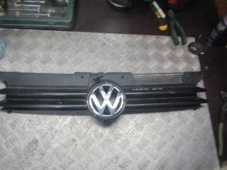 решетка радиатора Volkswagen Golf 4 поколение 2001, 1.6 л., бензин, МКПП, хетчбэк 5 дв., 1S0853651M
