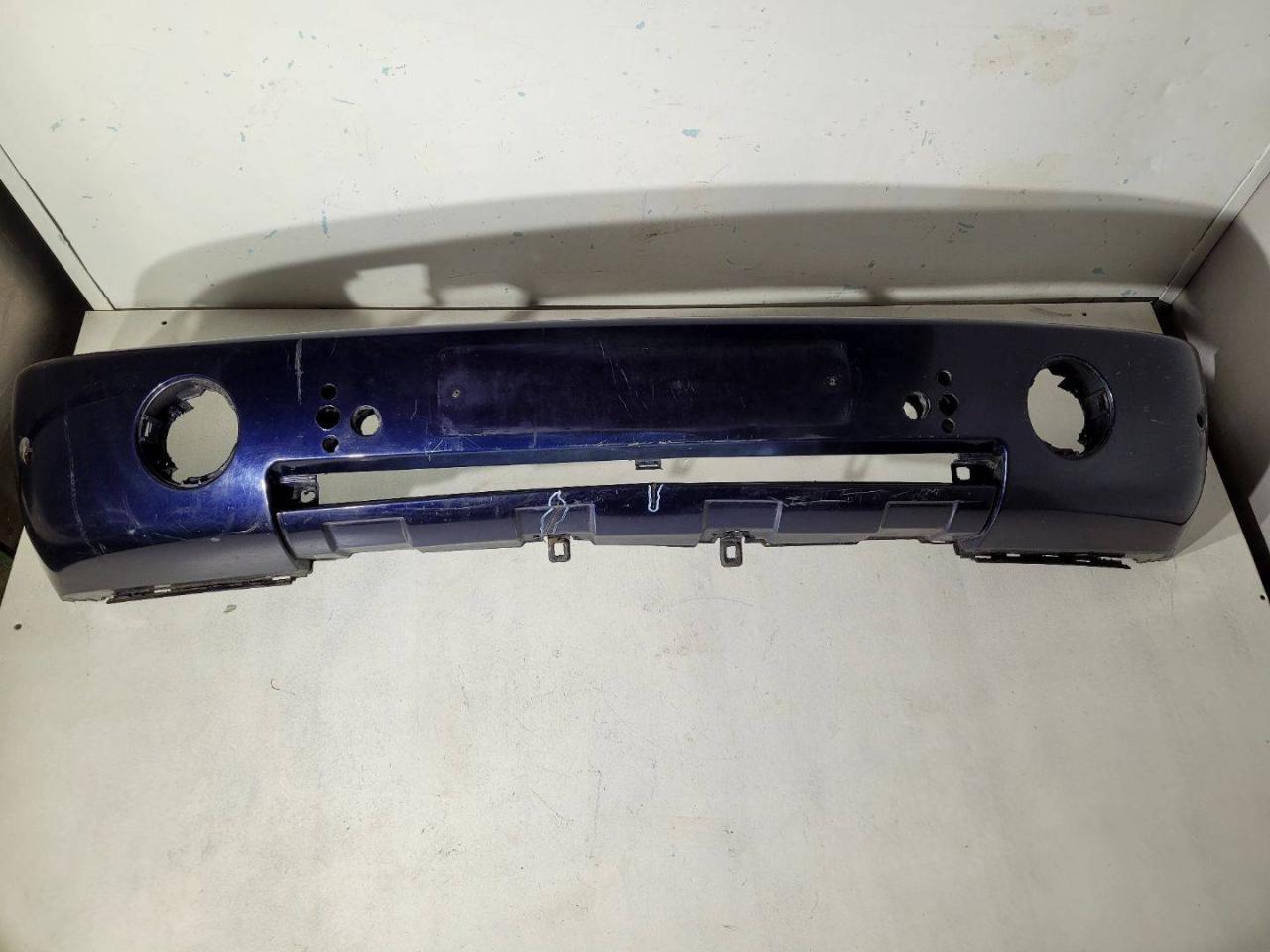 бампер передний Land Rover Range Rover 3 поколение 2003, 3.0 л., TDi, дизель, АКПП, синий, внедорожник 5 дв., полный привод - фото №1