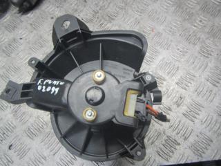 моторчик печки Fiat Grande Punto 2 поколение 2009, 1.4 л., бензин, МКПП, хетчбэк 5 дв.
