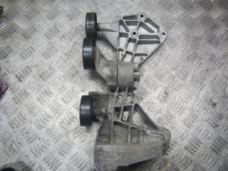 кронштейн генератора Mercedes-Benz A-Класс W168 2000, 1.6 л., бензин