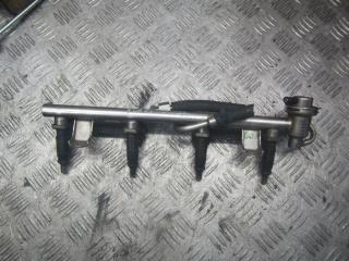 форсунка Audi A4 B6 2002, 2.0 л., бензин, 06B133551T