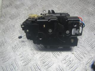 замок двери задней левой Volkswagen Golf 3 поколение 2000