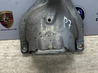 кронштейн двигателя Porsche Macan 1 поколение 2014, 3.0 л., дизель, 8K0399060