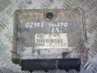 блок управления двигателем SEAT Toledo 2 поколение 2002, 2.3 л., бензин, МКПП, седан, 071906018, 0261204753