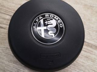 подушка безопасности водителя Alfa Romeo Giulia 2 поколение 2018, 2.0 л., бензин, правый руль, 01561246940