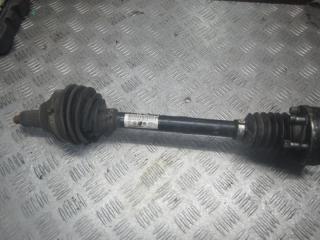 полуось передняя левая (приводной вал, ШРУС) Volkswagen Polo 4 поколение 2005, 1.4 л., бензин, 6Q0407271AT