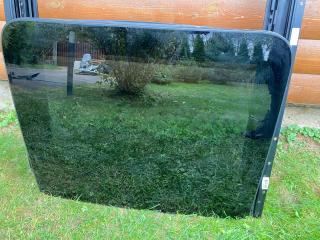 Стекло панорамной крыши Porsche Macan 1 поколение 2019, 3.0 л., бензин, 43R005274, 95B877041