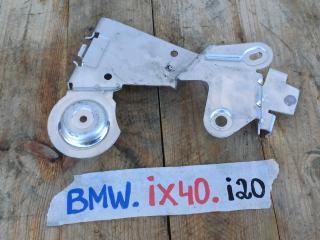кронштейн (крепление) BMW iX I20 2022, электро, полный привод, правый руль, 3500200