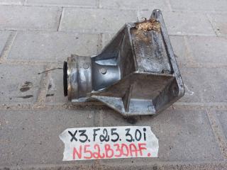 кронштейн полуоси BMW X3 F25 2011, 3.0 л., N52 B30, бензин, 7601996