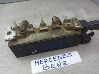 блок клапанов пневмоподвески Mercedes-Benz S-Класс W220 [рестайлинг] 2003, A2203200258