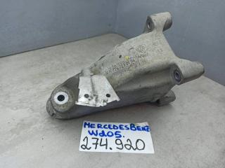 кронштейн двигателя Mercedes-Benz C-Класс W205/S205/C205 2014, 2.0 л., M 274.920, бензин, A2742230104