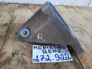 кронштейн двигателя Mercedes-Benz C-Класс W204/S204 2007, 2.5 л., M 272.922, бензин, A2722231607