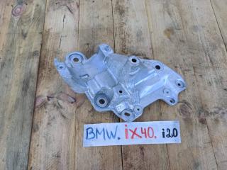 кронштейн двигателя BMW iX I20 2022, электро, полный привод, правый руль, 8490365