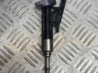 форсунка BMW 5 серия G30/G31 2018, 2.0 л., B48 B20 A, бензин, задний привод, правый руль, 13537639990, 7639990
