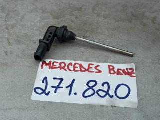 датчик температуры во впускном коллекторе Mercedes-Benz 2013, 2.0 л., бензин
