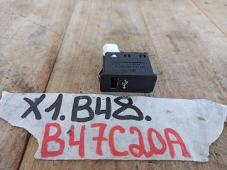 разъем AUX / USB BMW X1 F48 2017, 1.8 л., дизель, АКПП, 475, полный привод, 6820397