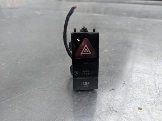 кнопка аварийной сигнализации Mercedes-Benz C-Класс W204/S204 2009, 3.0 л., M 272.948, бензин, A2048706858