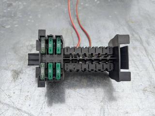 блок предохранителей Mercedes-Benz C-Класс W204/S204 2009, 3.0 л., M 272.948, бензин, A2045400150