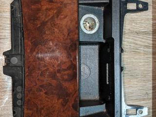 подстаканник Mercedes-Benz C-Класс W204/S204 2009, 3.0 л., M 272.948, бензин, A2046800179