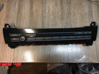 панель управления магнитолой BMW 2013, 3.0 л., N57 D30 C, дизель, АКПП, универсал