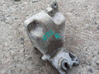 кронштейн двигателя Mercedes-Benz C-Класс W204/S204 2009, 3.0 л., M 272.948, бензин, A2722231004