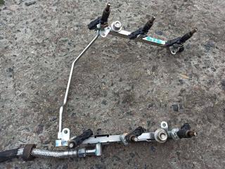 топливная рампа Mercedes-Benz C-Класс W204/S204 2009, 3.0 л., M 272.948, бензин, A2720700995