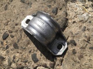 крепление стабилизатора / втулки стабилизатора BMW X5 E70 [рестайлинг] 2013, 3.0 л., N55 B30 A, бензин