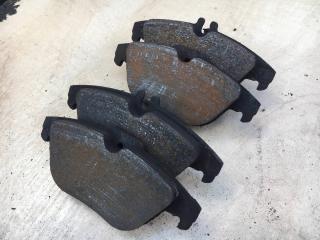 тормозные колодки Mercedes-Benz C-Класс W204/S204 2009, 3.0 л., M 272.948, бензин