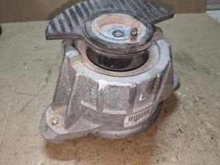 подушка крепления двигателя Mercedes-Benz C-Класс W204/S204/C204 [рестайлинг] 2011, 3.0 л., M 272.947, бензин, АКПП, черный, седан, задний привод, A2042400917