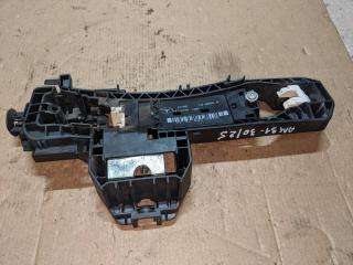 скелет ручки двери передней правой Mercedes-Benz C-Класс W204/S204/C204 [рестайлинг] 2011, 3.0 л., M 272.947, бензин, АКПП, черный, седан, задний привод, A2047601634