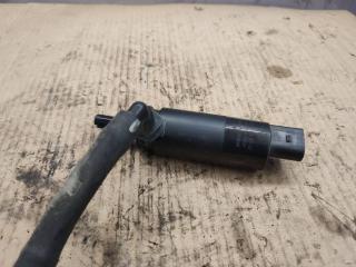 насос (моторчик) омывателя фар BMW 7 серия E65/E66/E67 [рестайлинг] 2007, 4.8 л., N62 B48 B, бензин, черный, 6937097