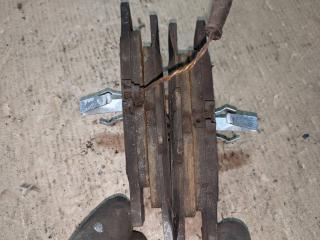 тормозные колодки Mercedes-Benz E-Класс W212/S212/C207/A207 [рестайлинг] 2013, 3.5 л., бензин, универсал, A0074206820, A0054209420