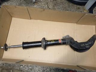 амортизатор передний правый BMW X5 E70 2008, 4.8 л., N62 B48 B, бензин, АКПП, внедорожник 5 дв.