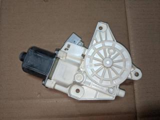 моторчик стеклоподъемника задний правый Mercedes-Benz E-Класс W212/S212/C207/A207 [рестайлинг] 2013, 3.5 л., бензин, универсал, A2048200642, 0130822504