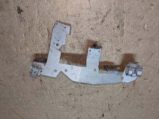 кронштейн (крепление) Mercedes-Benz C-Класс W204/S204/C204 [рестайлинг] 2011, 3.0 л., M 272.947, бензин, АКПП, черный, седан, задний привод, A2721500073