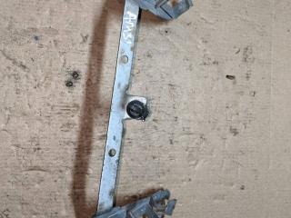 кронштейн (крепление) Mercedes-Benz C-Класс W204/S204/C204 [рестайлинг] 2011, 3.0 л., M 272.947, бензин, АКПП, черный, седан, задний привод, A2721596940