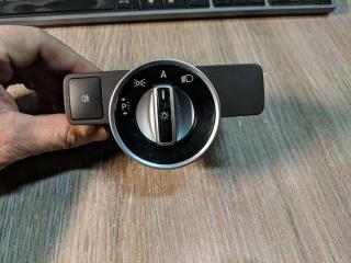 переключатель света Mercedes-Benz C-Класс W204/S204/C204 [рестайлинг] 2011, 3.0 л., M 272.947, бензин, АКПП, черный, седан, задний привод