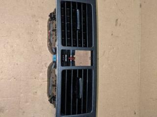 дефлектор обдува салона Mercedes-Benz C-Класс W204/S204/C204 [рестайлинг] 2011, 3.0 л., M 272.947, бензин, АКПП, черный, седан, задний привод, A2048307354