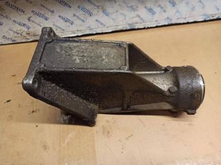 кронштейн полуоси BMW X5 E70 2009, M57 D30 (306D3), 7552540