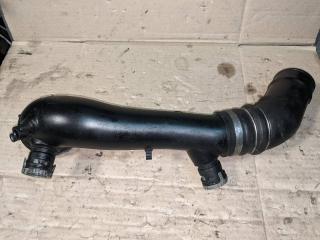 патрубок интеркулера BMW 5 серия E60/E61 2007, 3.0 л., N54 B30 A, бензин, АКПП, белый, седан, задний привод, 13717600011, 13717600010