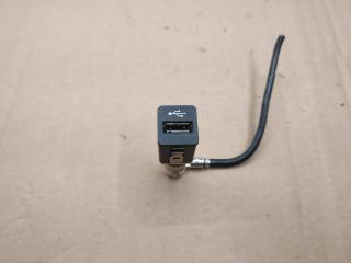 разъем AUX / USB BMW 7 серия F01/F02 2011, 4.4 л., N63 B44 A, бензин, АКПП, черный, 9167196