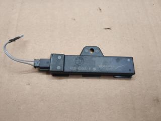 Антенна системы комфортного доступа BMW 7 серия F01/F02 2011, 4.4 л., N63 B44 A, бензин, АКПП, черный, 9220832