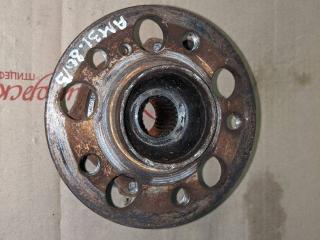 ступица задняя левая Mercedes-Benz C-Класс W204/S204/C204 [рестайлинг] 2011, 3.0 л., M 272.947, бензин, АКПП, черный, седан, задний привод, A2303570308, A2309810127