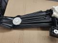 стеклоподъемник задний левый BMW 7 серия F01/F02 2011, 4.4 л., N63 B44 A, бензин, АКПП, черный, 7182095 - фото №2