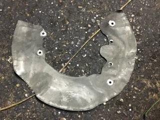 защитный кожух тормозного механизма BMW 5 серия E60/E61 [рестайлинг] 2009, 2.0 л., N47 D20 A, дизель, АКПП, седан