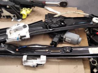 стеклоподъемник передний правый BMW X3 F25 2013, 2.0 л., бензин, АКПП, внедорожник 5 дв., 7258534