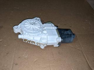 моторчик стеклоподъемника передний левый Mercedes-Benz E-Класс W212/S212/C207/A207 2010, 2.2 л., дизель, АКПП, седан, задний привод, правый руль, A2048200142, 0130822503