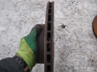 диск тормозной передний BMW X3 F25 2013, 2.0 л., N47 D20 C, дизель, АКПП, черный, внедорожник 5 дв.