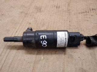 насос (моторчик) омывателя фар BMW 3 серия E90/E91/E92/E93 [рестайлинг] 2008, 2.0 л., дизель, АКПП, универсал, полный привод, 8377430